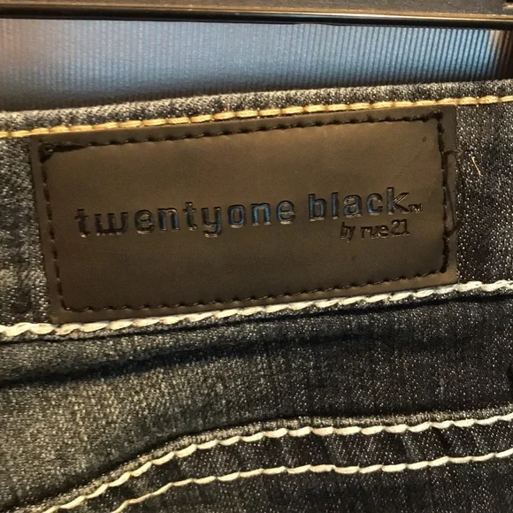 Twenty one black. By rue 21 - Picture 2 of 9